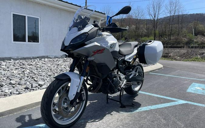 2021 BMW F 900 XR Light White