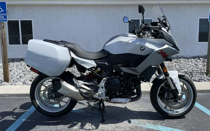 2021 BMW F 900 XR Light White