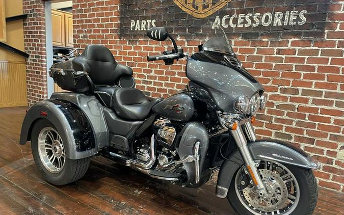 2022 Harley-Davidson FLHTCUTG - Tri Glide Ultra