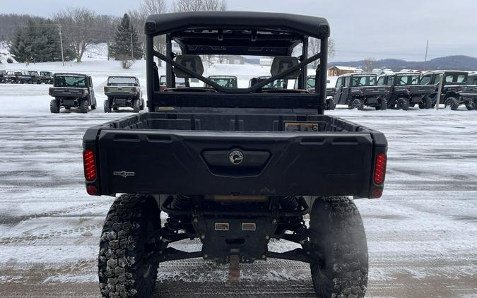 2023 Can-Am® Defender MAX Lone Star HD10