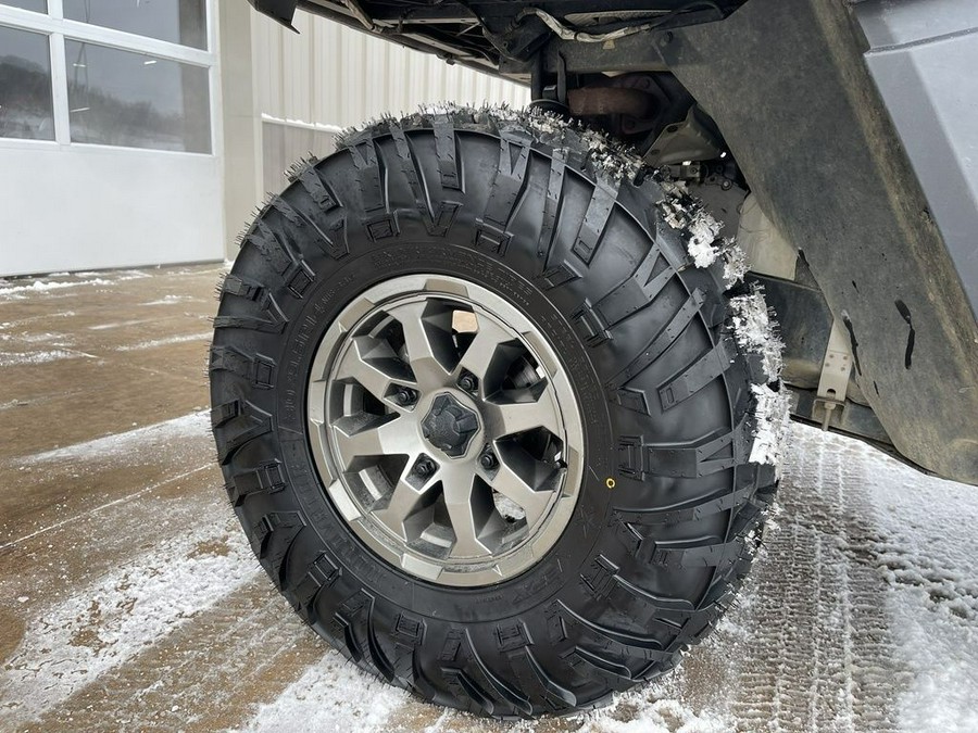 2023 Can-Am® Defender MAX Lone Star HD10