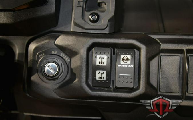 2025 Can-Am Defender DPS HD9