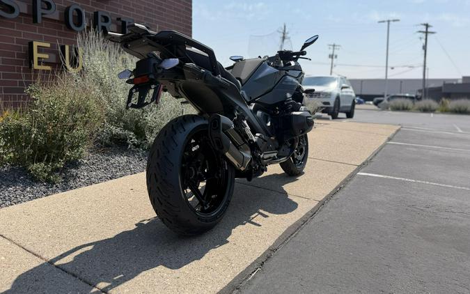 2026 BMW Motorrad R 1300 RS BLACK