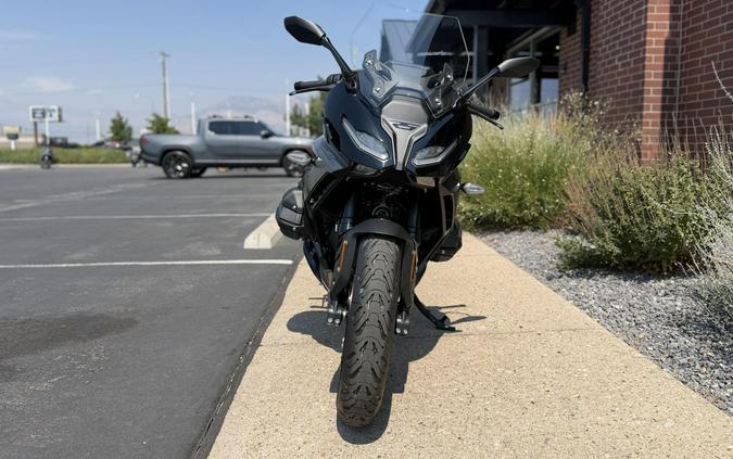 2026 BMW Motorrad R 1300 RS BLACK