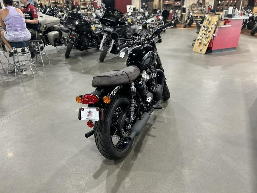 2026 Triumph Bonneville T120 Black Jet black