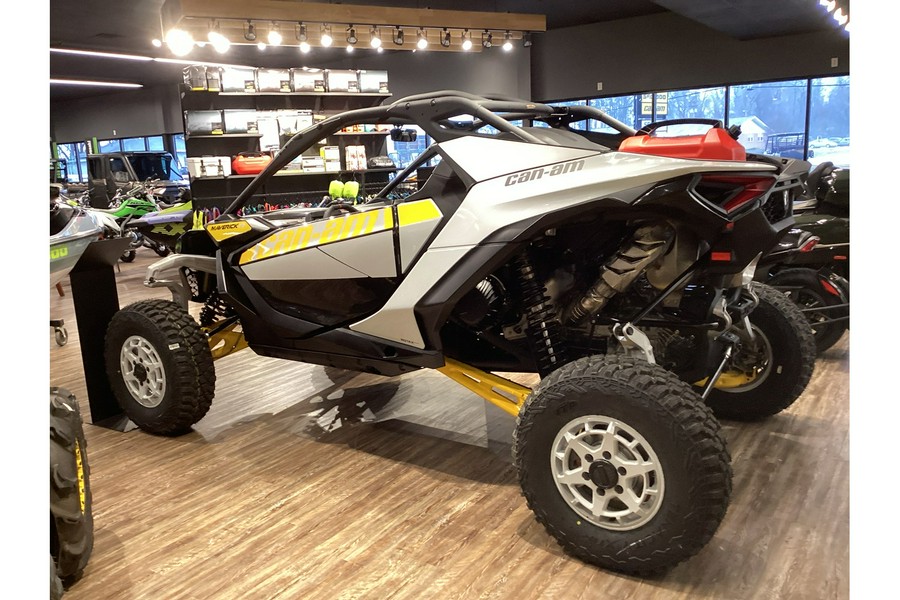 2024 Can-Am MAVERICK R 999T DCT