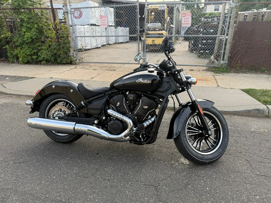 2025 Indian Scout® Sixty Classic Limited