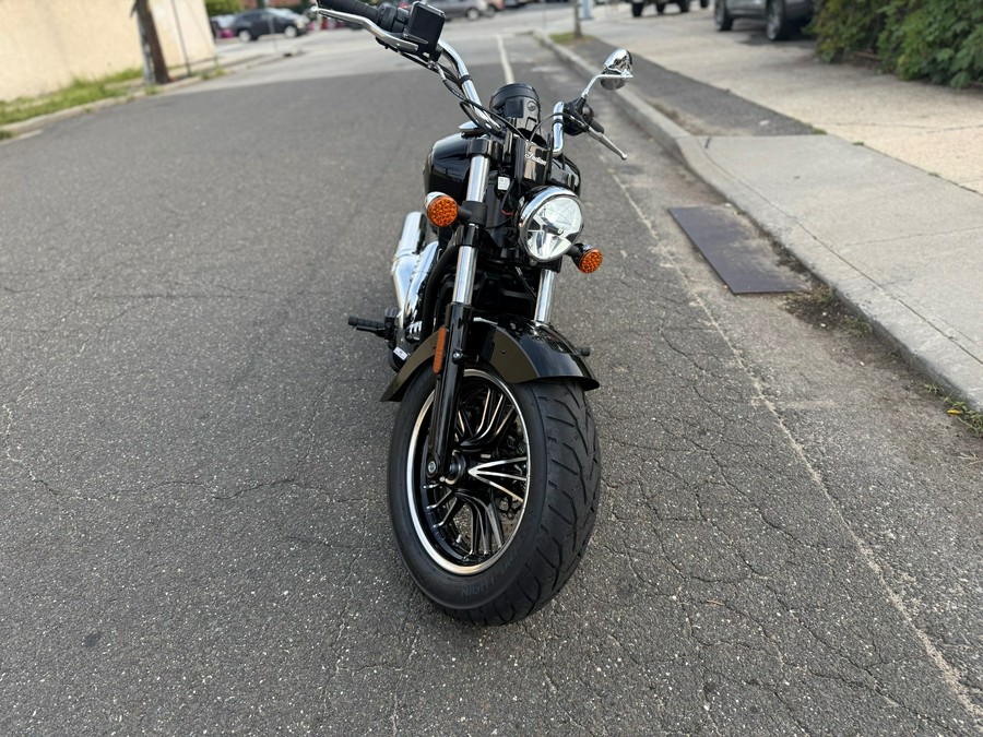 2025 Indian Scout® Sixty Classic Limited