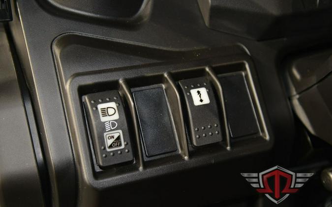 2025 Can-Am Defender DPS HD7