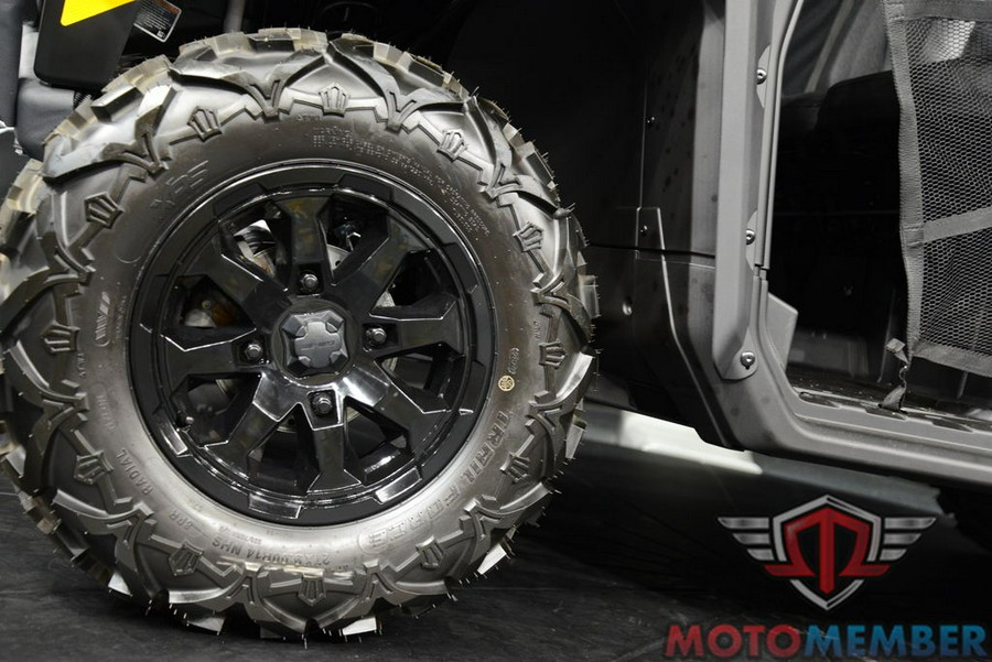 2025 Can-Am Defender DPS HD7