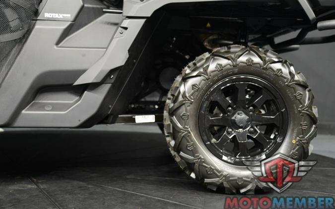 2025 Can-Am Defender DPS HD7