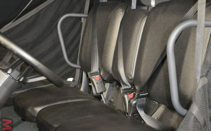 2025 Can-Am Defender DPS HD7