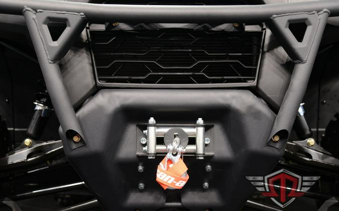 2025 Can-Am Defender DPS HD7