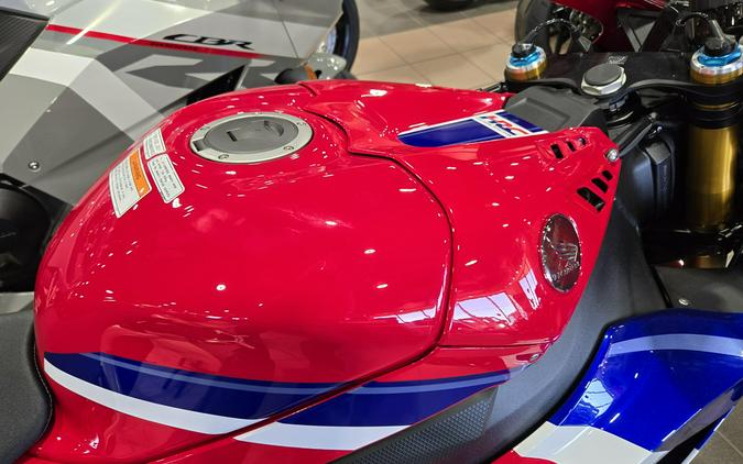2025 HONDA CBR1000RRR FIREBLADE SP