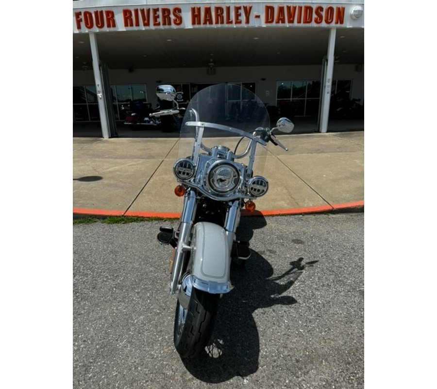 2024 Harley-Davidson Heritage Classic Billiard Gray