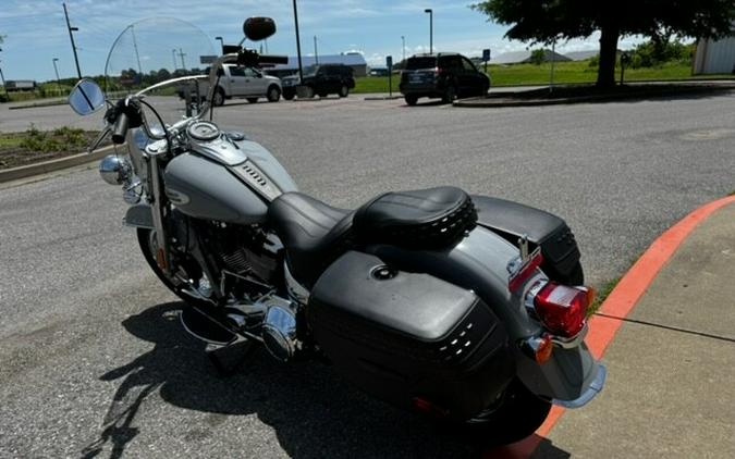 2024 Harley-Davidson Heritage Classic Billiard Gray