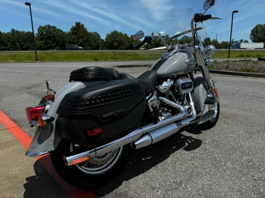 2024 Harley-Davidson Heritage Classic Billiard Gray