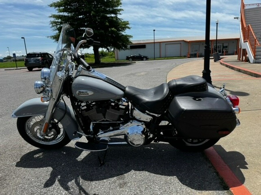 2024 Harley-Davidson Heritage Classic Billiard Gray