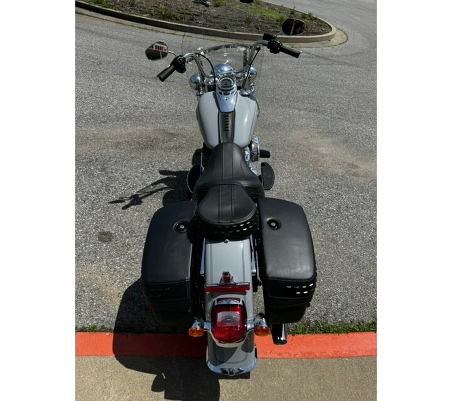 2024 Harley-Davidson Heritage Classic Billiard Gray