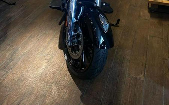 2024 Indian Motorcycle® Chieftain® Black Metallic