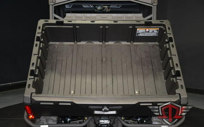 2025 Can-Am Defender DPS HD9