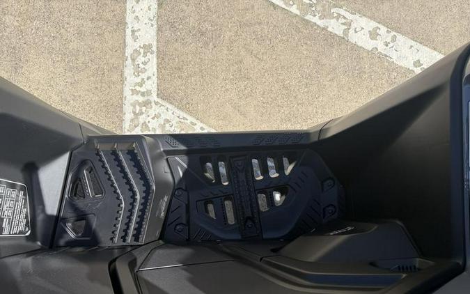 2026 Can-Am® Outlander MAX DPS 700