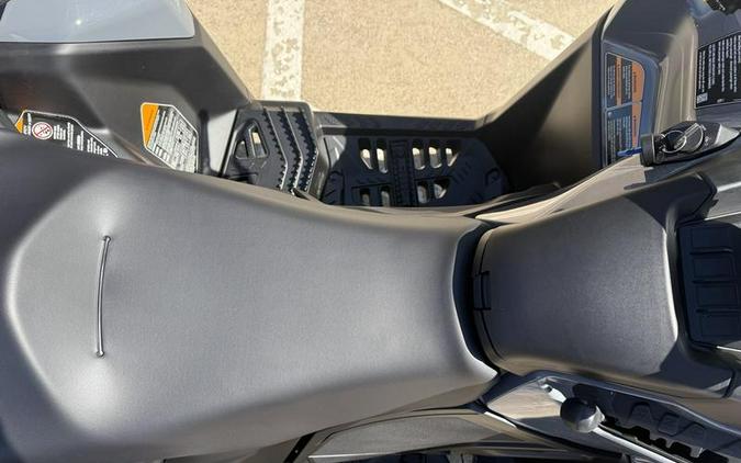 2026 Can-Am® Outlander MAX DPS 700