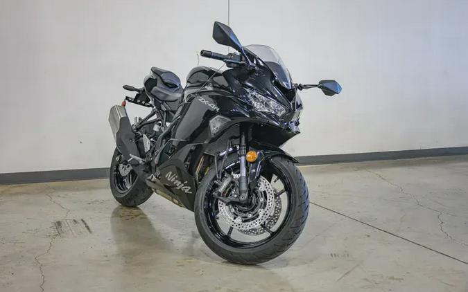2026 KAWASAKI NINJA ZX4R ABS