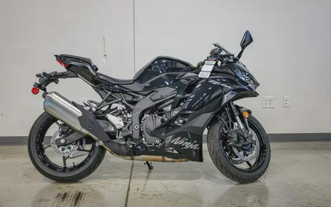 2026 KAWASAKI NINJA ZX4R ABS