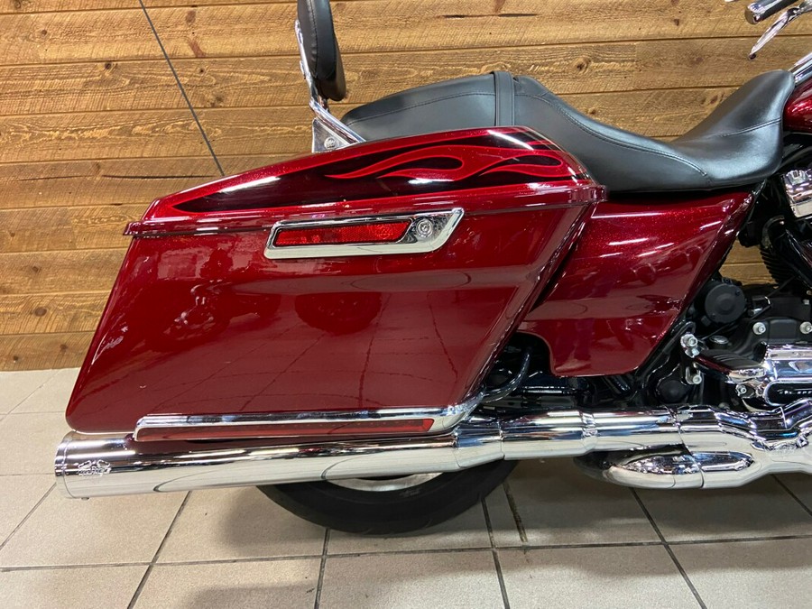 2017 Harley-Davidson Road Glide Special Hard Candy Big Red Flake FLTRXS