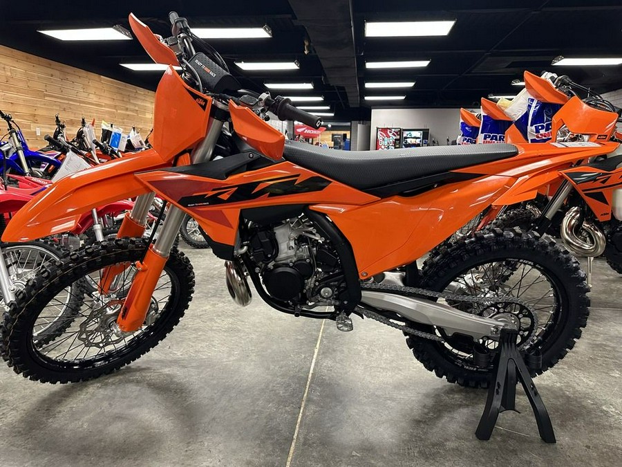 2025 KTM SX 300