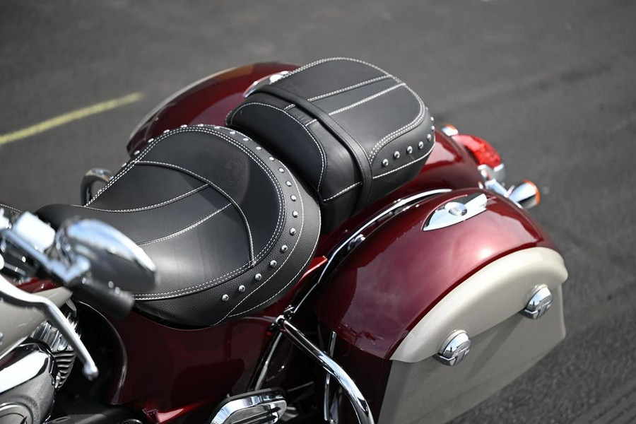2025 Indian Motorcycle® Springfield® Maroon Metallic/Silver Quartz Metallic