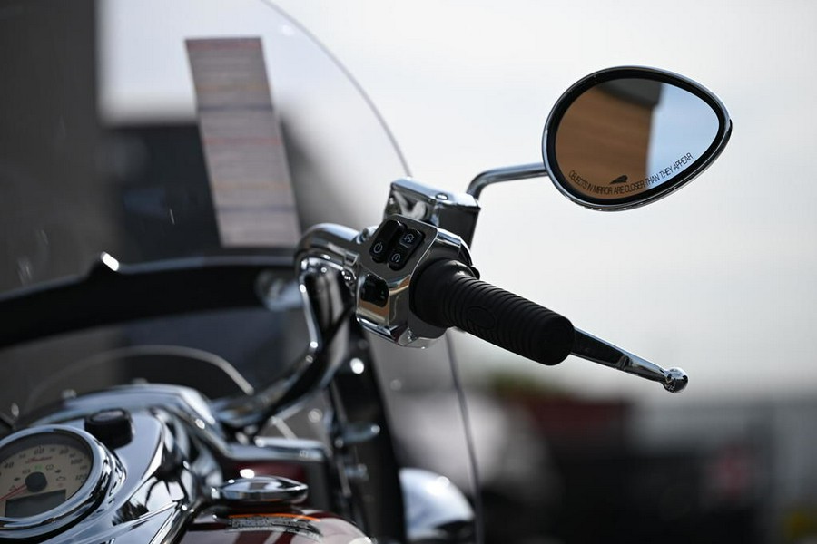 2025 Indian Motorcycle® Springfield® Maroon Metallic/Silver Quartz Metallic