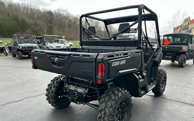 2025 Can-Am Defender DPS HD10