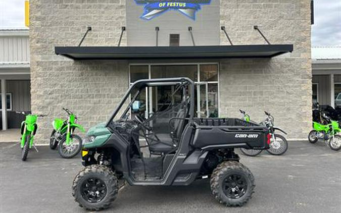2025 Can-Am Defender DPS HD10
