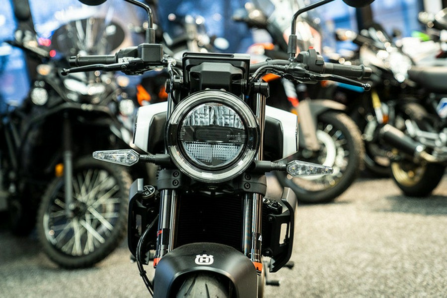 2024 Husqvarna VITPILEN 401