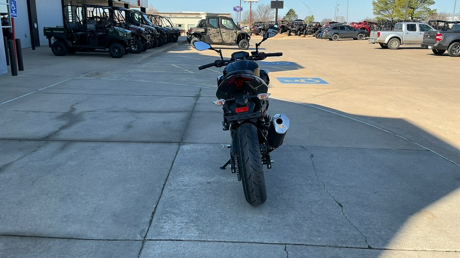 2025 Kawasaki Z500 ABS