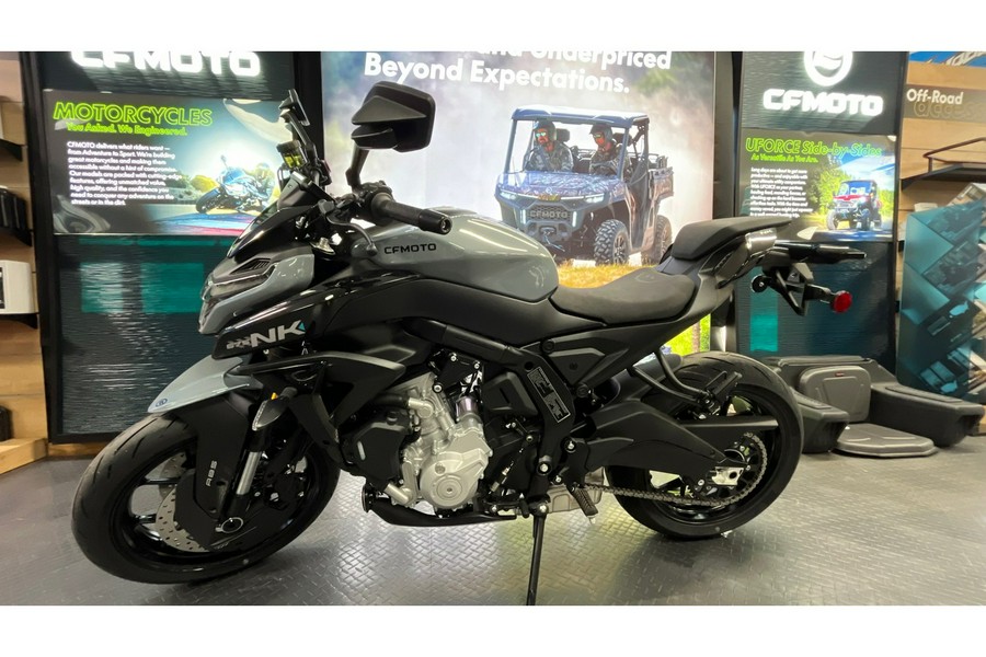 2026 CFMOTO NK 675