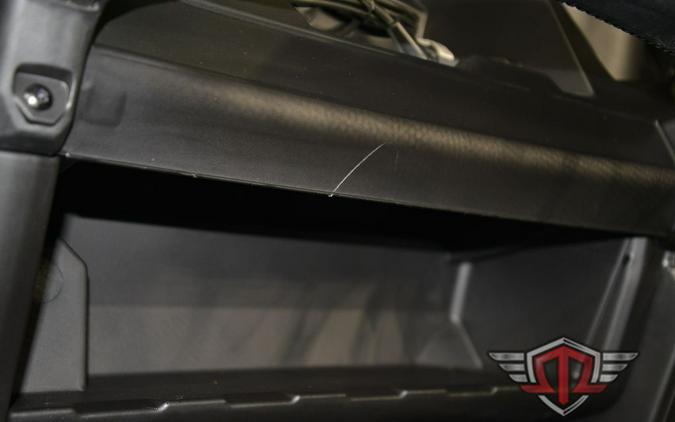 2025 Can-Am Defender MAX DPS HD10