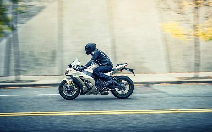 2017 Kawasaki Ninja ZX-10R ABS