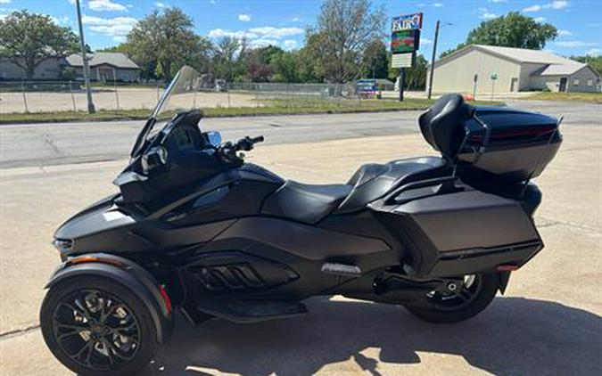 2022 Can-Am Spyder RT Limited