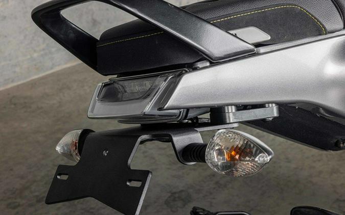 2021 Husqvarna SVARTPILEN 401