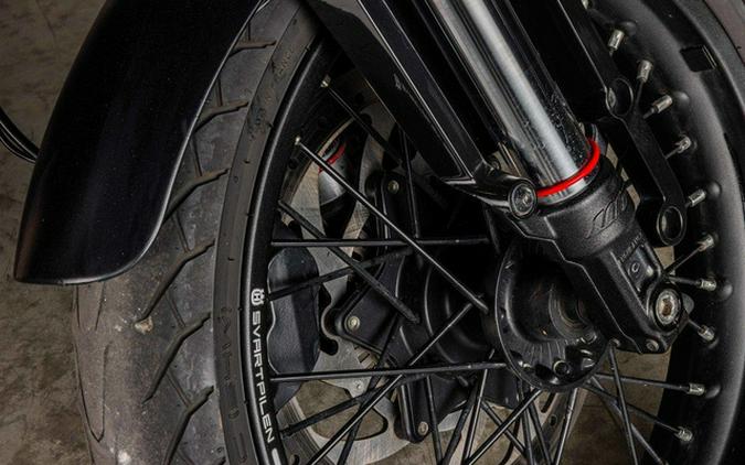 2021 Husqvarna SVARTPILEN 401