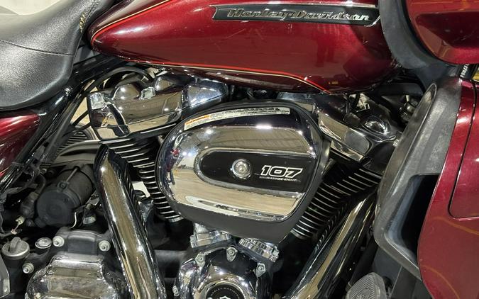 2017 Harley-Davidson® Road Glide® Ultra Two-Tone Mysterious Red Sunglo/Velocity Red Sunglo