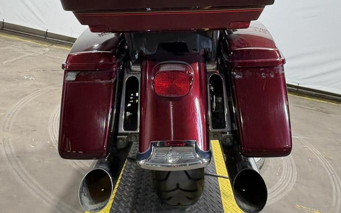 2017 Harley-Davidson® Road Glide® Ultra Two-Tone Mysterious Red Sunglo/Velocity Red Sunglo