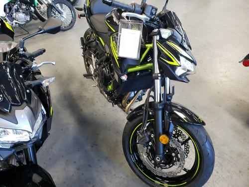 2020 Kawasaki Z650 Review (11 Fast Facts – Urban + Sport Motorcycle)