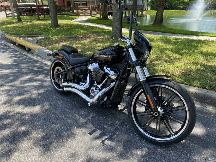 2018 Harley-Davidson Breakout