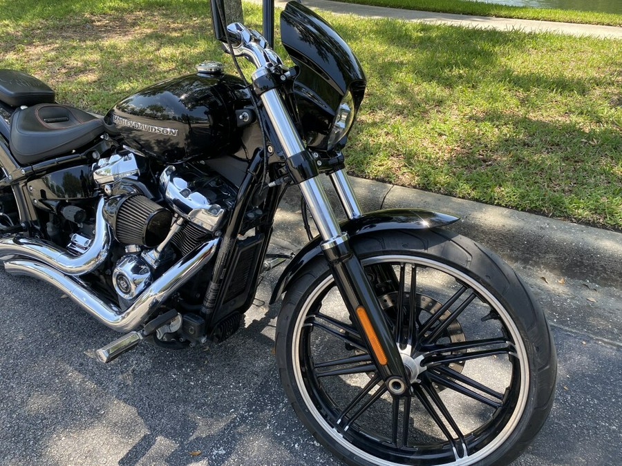 2018 Harley-Davidson Breakout