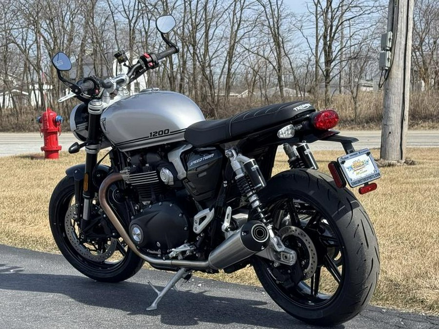 2025 Triumph Speed Twin 1200 Aluminum Silver