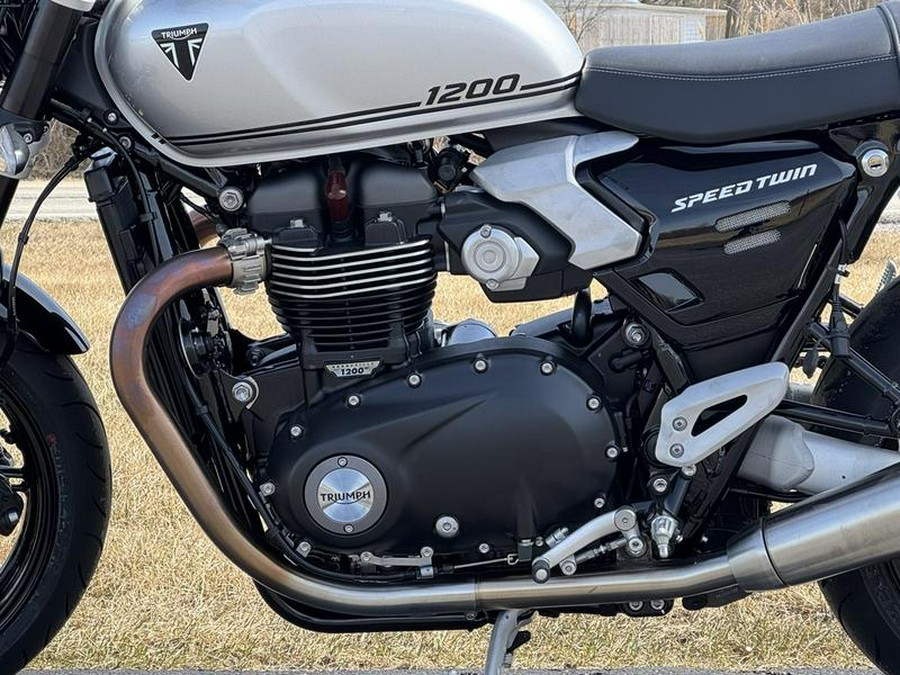 2025 Triumph Speed Twin 1200 Aluminum Silver